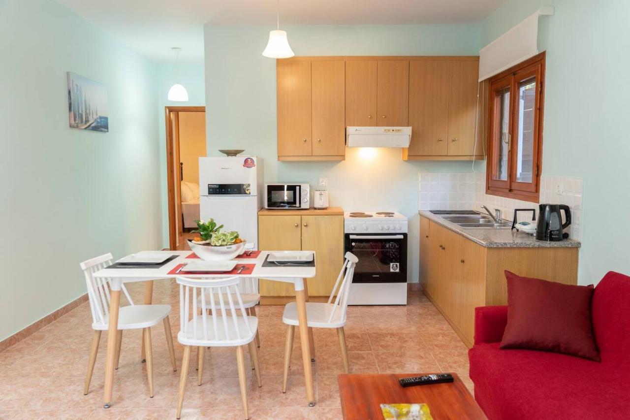 Afroditi Holiday Home - Blue Apartment Свороната Екстер'єр фото